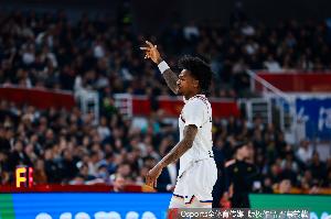 状态火热！上海外援古德温首节8中7砍下19分3板2助