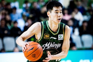 末节攻传发力带队逆转！郭昊文18中7砍下20分8板9助 拼下4前场板