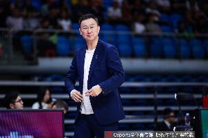 被翻盘!媒体人:青岛手握大好局势被翻盘 细节与心态双双崩盘