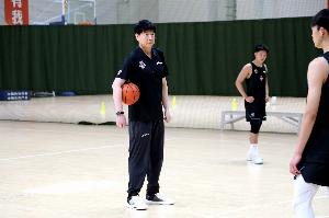 邱彪谈对阵广厦：希望全队拿出亮剑精神 向对手学习的同时全力拼