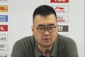 贝兹利被裁！张兆旭：希望不要影响球队后续比赛 把这赛季完成好