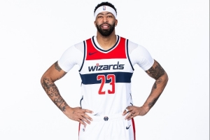 奇才主帅：安东尼·戴维斯和特雷·杨预计本赛季均将不会再出战！