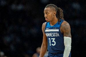 可圈可点！道苏姆半场9中5贡献13分3板3断 正负值+10