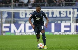 图片报：利物浦有意20岁边锋图雷，霍芬海姆要价约4000万欧