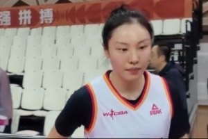 山西女篮总决赛对阵四川女篮！张茹：有信心拿冠军 自己表现还行