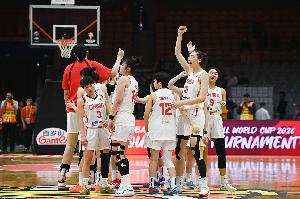 媒体人：若杨舒予&李月汝&韩旭尽数旅外 女篮集训将受到很大冲击