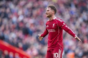 狼狈!麦卡利斯特上半场被过3次,其他球员共计被过0次