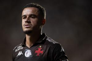 巅峰1.5亿！33岁库蒂尼奥身价跌剩250万 8年前巴萨豪掷1.35亿引入