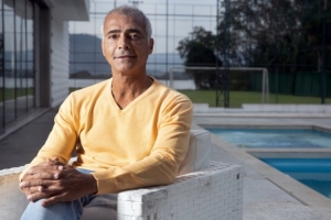 罗马里奥：夜生活是我生命的一部分，从技术上看巴西足球江河日下