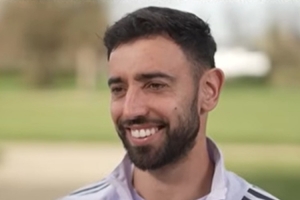 B费：C罗和梅西比所有人都高一档，我加盟曼联就是为了赢得冠军