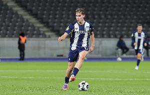 法尔克+罗马诺：曼城已联系艾希霍恩团队 球员符合俱乐部引援策略