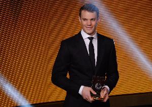 图片报:若赢得欧冠诺伊尔预计会退役 拜仁愿一直等他到赛季结束