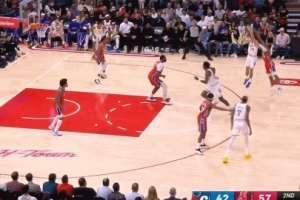 看我弯杨射柳！谢泼德借掩护飘逸三分正中靶心 马克西徒呼奈何