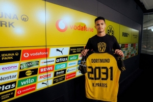 图片报：在多特官宣今夏将签下普拉特斯后，他在克鲁塞罗没出场过