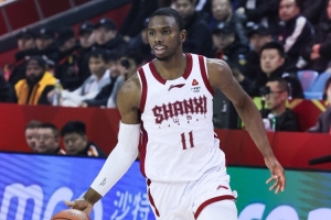 冲击力太强!迪亚洛半场6中4轰下17分3板1断 罚球9中9