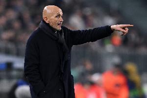 斯帕莱蒂：续约意味着肩负重大责任，欧冠出局后的掌声令我感动