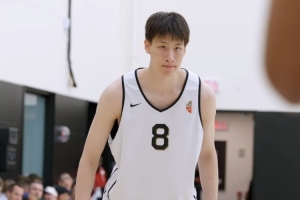 有攻有防！美媒B/R晒郇斯楠耐克篮球峰会训练赛集锦！