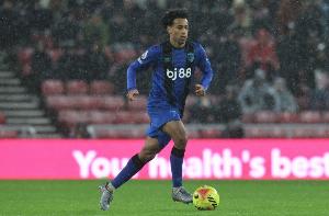 泰勒·亚当斯:阿森纳很难对付,我们非常期待这场比赛