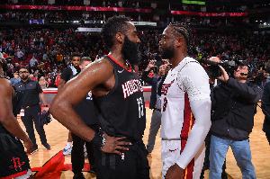 杜兰特:我不觉得韦德比哈登更有助于夺冠 韦德后两冠出力不多