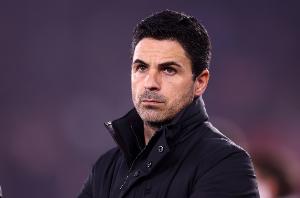 前英超前锋:阿森纳应该让道曼首发,他在场上无所畏惧敢于突破