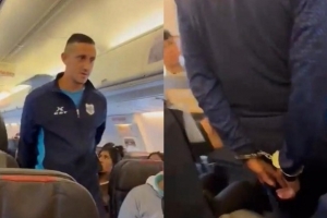 阿媒:一名阿根廷球员在飞机上发出炸弹威胁,被抓走且可能被解约