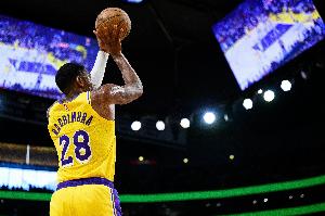 季后赛需要你们站出来！八村塁和艾顿收官战皆砍22分10篮板