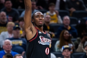 打好一节足矣！马克西13中8得20分 第三节单节16分&第四节未登场