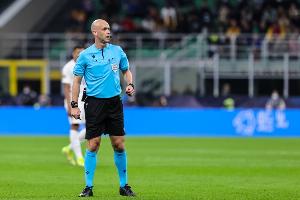 英超第33轮裁判安排：奥利弗执法红蓝大战 泰勒吹罚曼城VS阿森纳