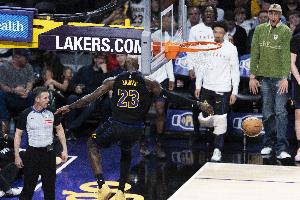 詹姆斯:季后赛一切重启的感觉太让人兴奋了 不知我还有几次机会