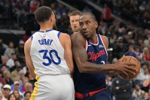 马健：伦纳德应该打完了快船最后一场比赛 快船7年豪赌完全失败了